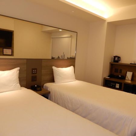 Smile Hotel Hiroshima Bagian luar foto