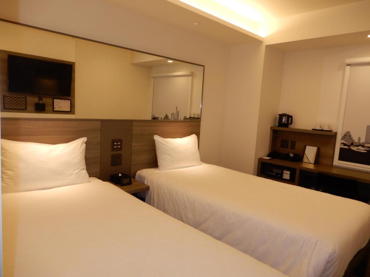 Smile Hotel Hiroshima Bagian luar foto